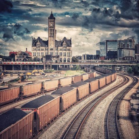 This Historic Tennessee Train Depot Is Now A Beautiful Restaurant Right On The Tracks