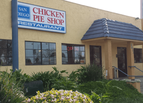 People Drive From All Over For The Chicken Pie Dinner At This Charming Southern California Diner