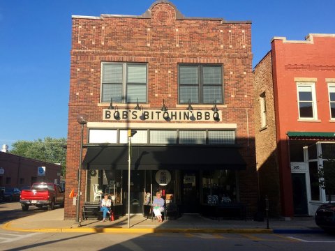 The Sassy Small-Town Spot Serving Up Some Of The Best BBQ In Wisconsin