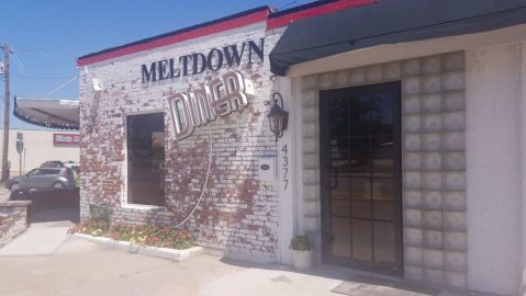 We Can't Get Enough Of The Hot Melted Sandwiches At This 50s Diner In Oklahoma