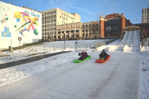 Polar Putt Putt Is The Wintertime Game Near Cleveland That You Never Knew You Needed