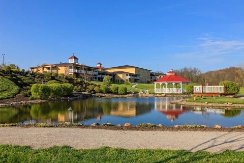 This Relaxing Resort In The Heart Of Ohio Amish Country Is Heaven On Earth