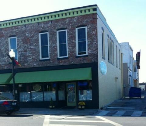 Sit Down For An Authentic German Meal At This Quaint Missouri Restaurant