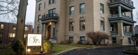 The Boutique Bed & Breakfast In Illinois That Has Been Standing Since 1909