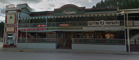 The Delicious South Dakota Restaurant With The Biggest Slices Of Pizza We've Ever Seen