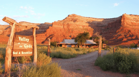 There’s A Themed Bed and Breakfast In The Middle Of Nowhere In Utah You’ll Absolutely Love