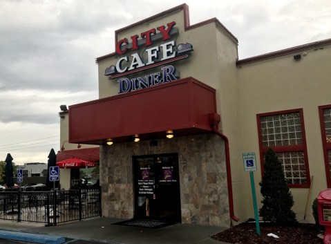 The American Diner In Alabama Where You'll Find All Sorts Of Authentic Eats