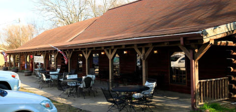 You Haven't Lived Until You've Tried The Chicken Fried Steak From This Delicious Arkansas Restaurant