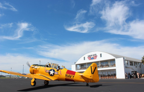 The WWII-Themed Bed And Breakfast That Texas History Buffs Will Absolutely Love