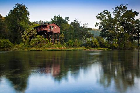 Spend An Enchanting Night Among The Trees In This Missouri Treehouse