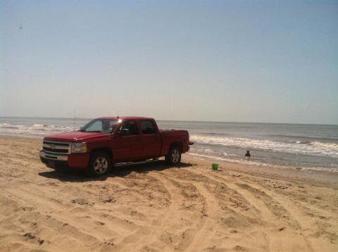 The One Beach In Louisiana Where You Can Drive Right Up To The Water