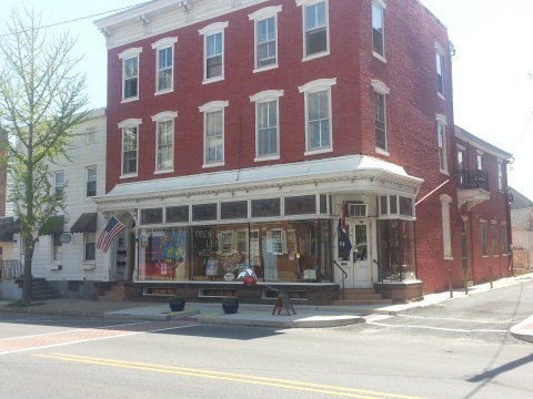 An Old-Fashioned Ice Cream Parlor In Pennsylvania, Eckels Serves The Most Scrumptious Sundaes