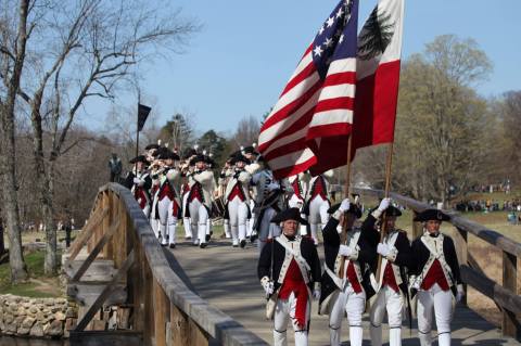 The Revolutionary War Comes To Life At This Huge Battle Reenactment In Massachusetts