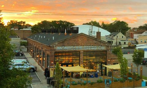 This DIY Donut Event In New Jersey Keeps Selling Out And It's Not Hard To See Why