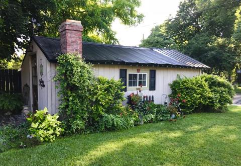 The Inconspicuous Wedding Chapel In Ohio You Won’t Find Anywhere Else In The World