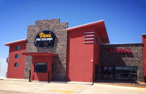 This Award-Winning Oklahoma Restaurant Serves The Best Pig Sandwich In The Midwest