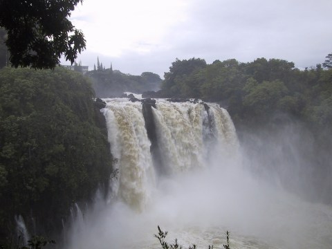 In 2000, A Massive Flood Swept Through Hawaii That No One Can Ever Forget