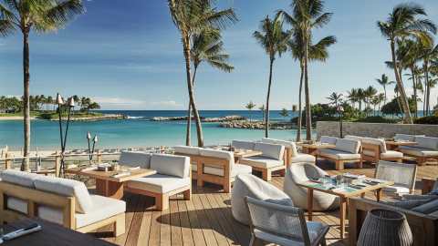 The World's Only Fish Sommelier Can Be Found At This Beachfront Restaurant In Hawaii