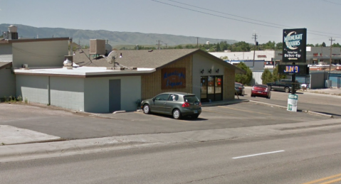 The Secret Door That Takes You To The Best Burgers In Wyoming