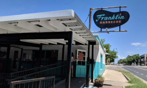 This Award-Winning Austin Restaurant Serves The Best BBQ Sandwiches In The Southwest