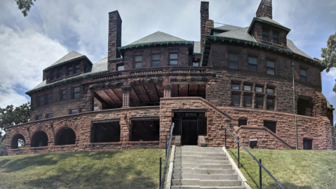 The Magical Historic Home In Minnesota That Feels Like A Castle