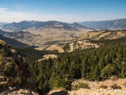 The 9 Places You Absolutely Must Visit In Wyoming This Spring