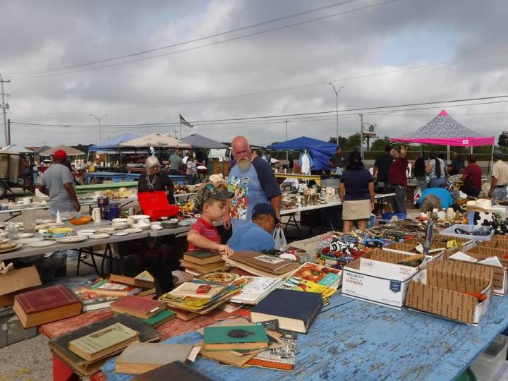 Bussey’s Flea Market