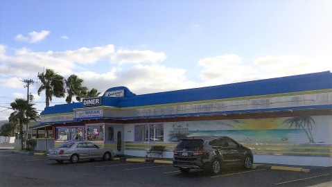 The 50's Diner In Florida Is Everything You Need For A Trip Back In Time