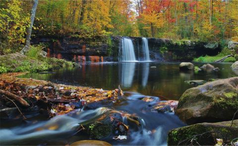 The Minnesota Trail That Leads To A Small But Beautiful Waterfall