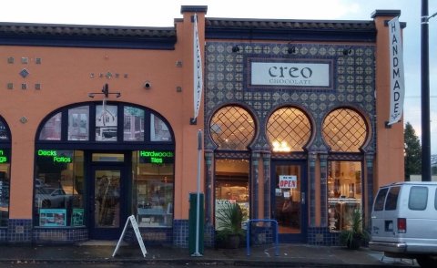 You Can Create Your Own Candy Bar At This Chocolate Shop In Oregon