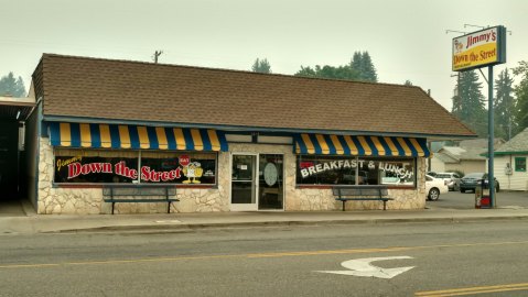 This Decades-Old Diner In Idaho Serves A Chicken-Fried Steak Your Taste Buds Will Thank You For