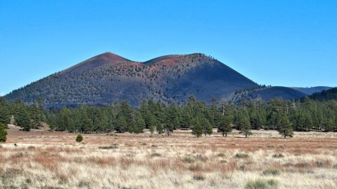 The Incredible Arizona Hiking Trail That Takes You Past Ancient Lava Flow