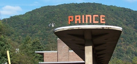 There’s Only One Remaining Train Station Like This In All Of West Virginia And It’s Magnificent