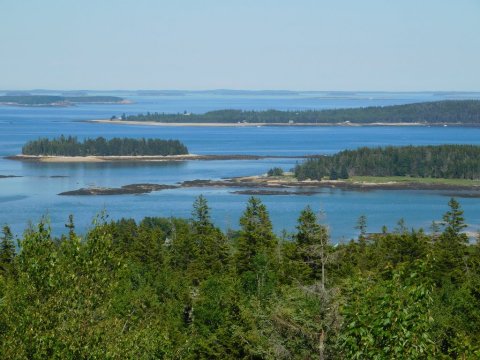 Kick Off Spring In Maine With These 8 Scenic Hikes Under One Mile