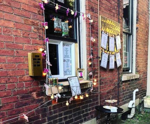 This Hidden Bagel Window Just Across The River From Cincinnati Is Worth Tracking Down