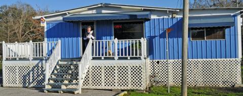 You'll Fall In Love With This Charming Restaurant Hidden In The Swamps Of Louisiana