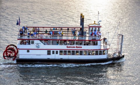 There's A Sunset BBQ Cruise Happening In South Carolina And It's As Delicious As It Sounds