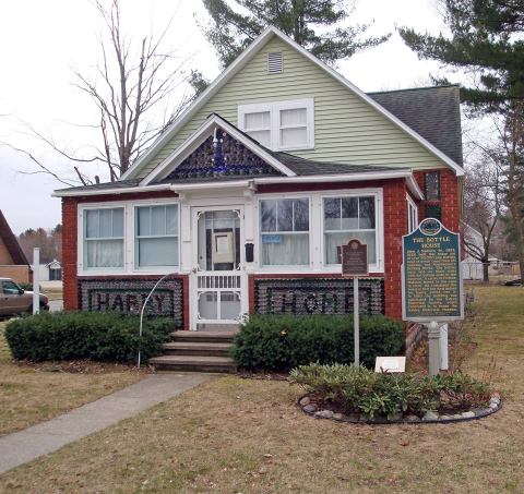 This Historical Home In Michigan Is Like Nothing Else You've Seen Before