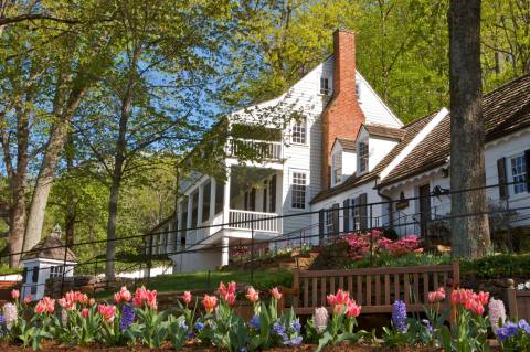 This Historic Virginia Restaurant Serves Recipes From The 1700s And You Have To Try It