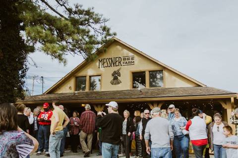 A Visit To This Charming Bee Farm In Missouri Will Leave You Buzzing With Excitement