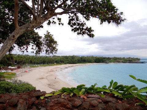 Only 25 Lucky People Are Allowed To Visit This Gorgeous Hawaii Beach At A Time