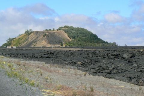 This Easy Trail In Hawaii Leads To The Summit Of A Volcanic Cinder Cone