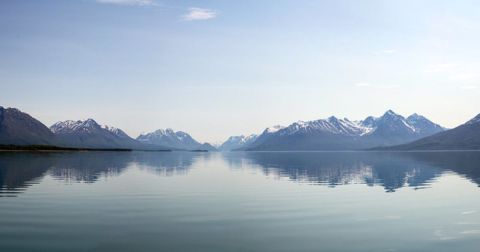 Alaska Is Home To A Bottomless Lake And You’ll Want To See It For Yourself