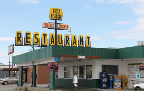 This Old-School Alaska Restaurant Serves Chicken Dinners To Die For