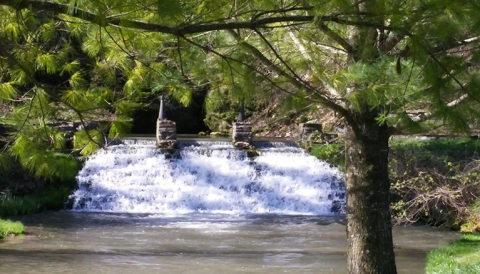 The Iowa Trail That Leads To A Stairway Waterfall Is Heaven On Earth