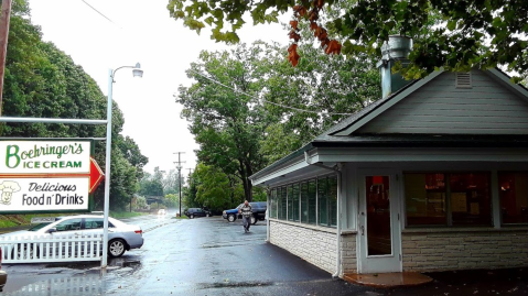 A Middle-Of-Nowhere Pennsylvania Drive-In, Boehringer's Serves Mouthwatering Burgers And Shakes