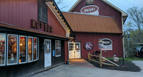 This New Hampshire Restaurant Claims To Have The World's Best BBQ Ribs And Who Are We To Argue