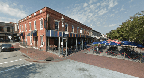 This Georgia Restaurant Has More Than 33 Mouthwatering Wing Flavors For You To Try