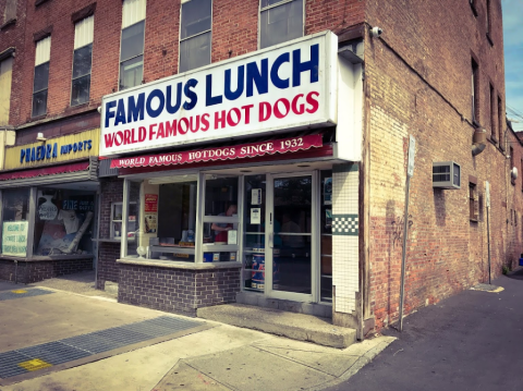 The Mini Hot Dogs From This Longstanding New York Restaurant Have Only Gotten Better With Time