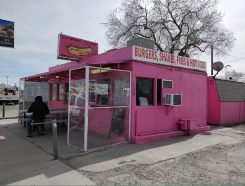 The Roadside Hamburger Hut In Nevada That Shouldn’t Be Passed Up